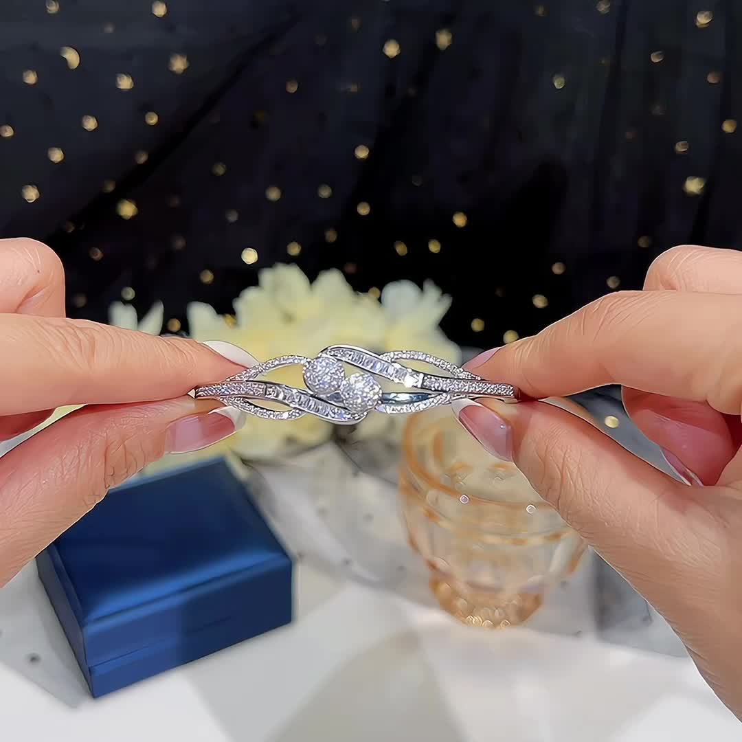 Luxury Gold Plated Zircon Bracelet for Women’s