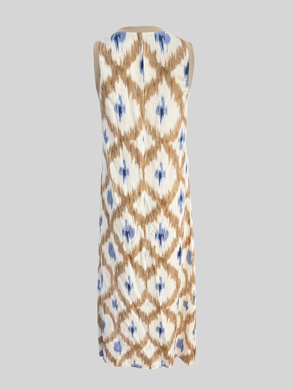 Sleeveless V-neck boho dress with loose fit and patchwork detail, perfect for casual and vacation wear