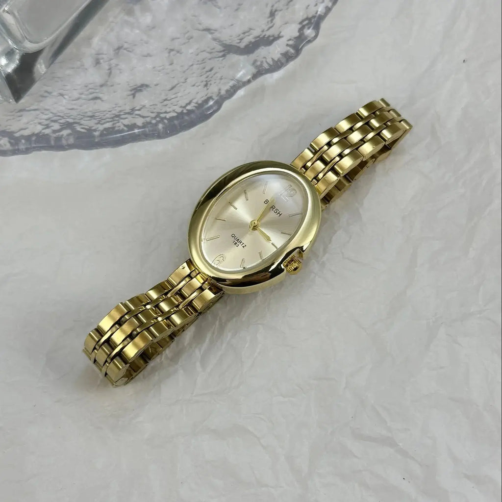 Sleek Women's Quartz Watch – Pigeon Egg Dial & Steel Strap