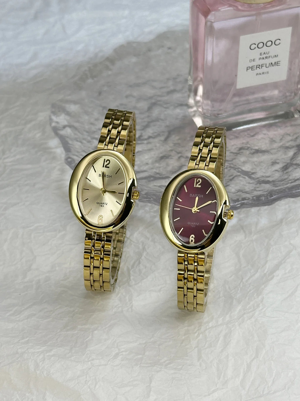 Sleek Women's Quartz Watch – Pigeon Egg Dial & Steel Strap