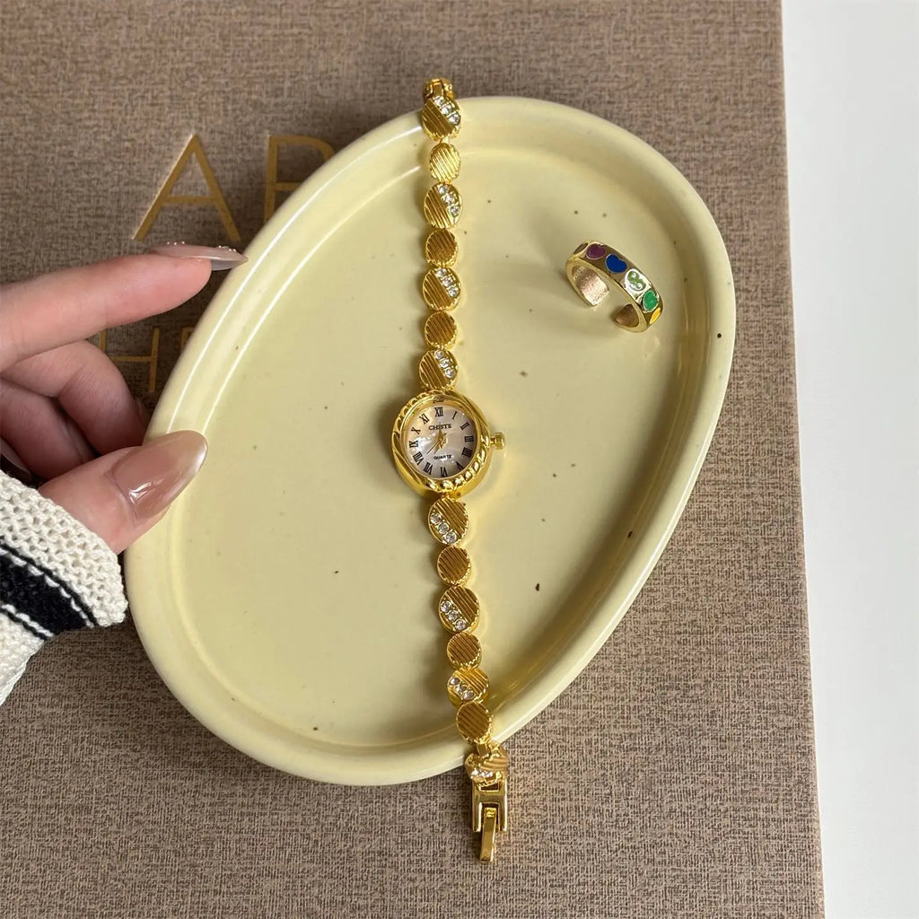 Luxury French Women's Watch – Oval Dial & Metallic Finish