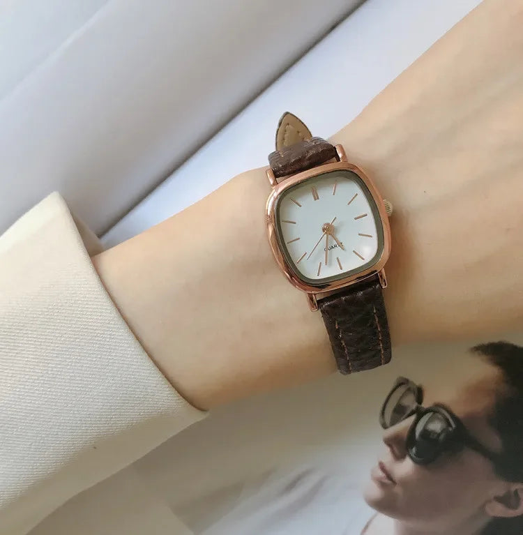 Retro Brown Leather Ladies Watch – Small Vintage Style