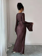 Long-sleeve dress with waist tie, perfect for autumn/winter, daily wear, dates, and gatherings